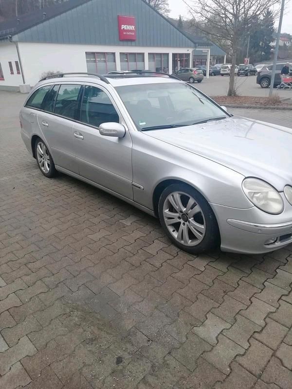 Gebraucht Mercedes E240 2003 Silber Kombi