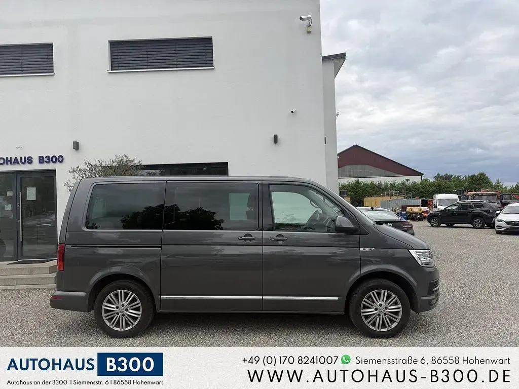 Gebraucht VW Multivan Comfortline 204 PS (150 kW) 2017 Grau Van / Kleinbus
