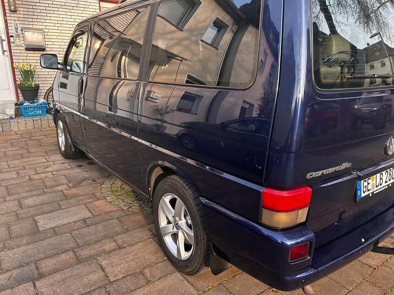 Gebraucht VW T4 140 PS (102 kW) 2000 Blau Van