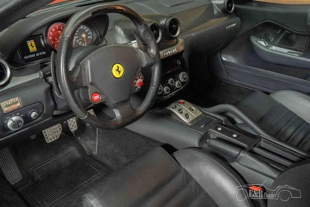 Gebraucht Ferrari 599 619 PS (455 kW) 2009 Rot Coupé