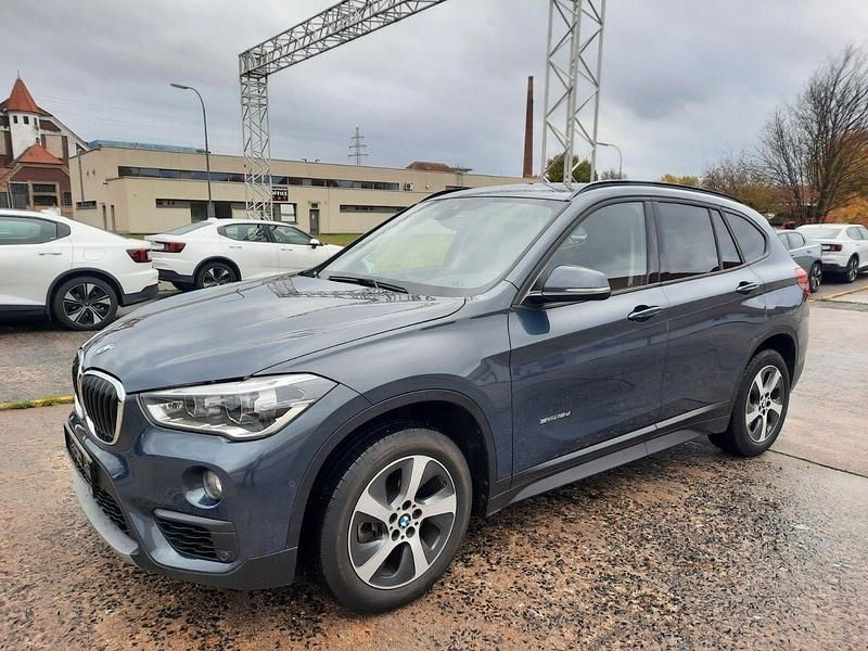 Gebraucht BMW X1 Advantage 150 PS (110 kW) 2016 Grau SUV