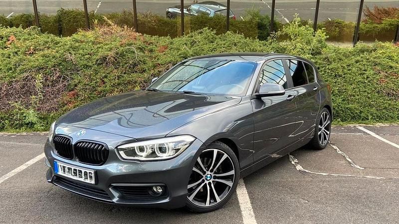 Grau Gebraucht 2016 BMW 120 Advantage Kleinwagen | 16.900 € (Guter Preis) - Bild 1/4
