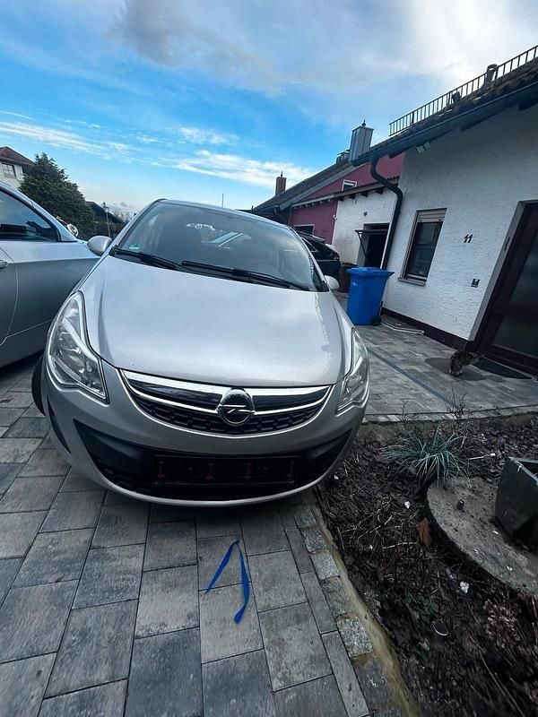 Gebraucht Opel Corsa 69 PS (50 kW) 2017 Silber Kleinwagen