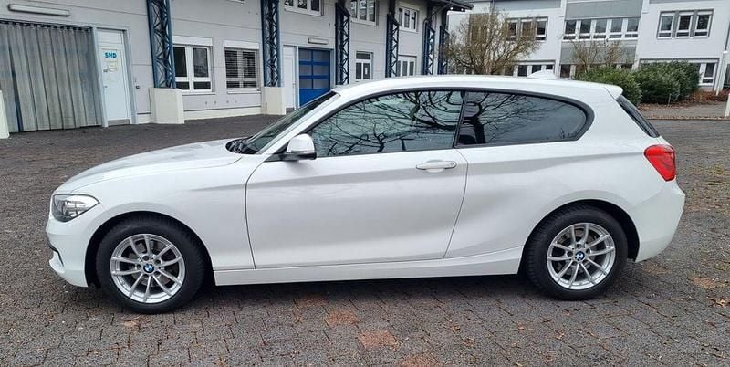 Gebraucht BMW 120 184 PS (135 kW) 2018 Weiß Kleinwagen