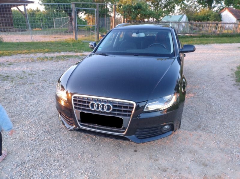 Schwarz Gebraucht 2011 Audi A4 Kombi | 8.200 € (Fairer Preis) - Bild 1/4