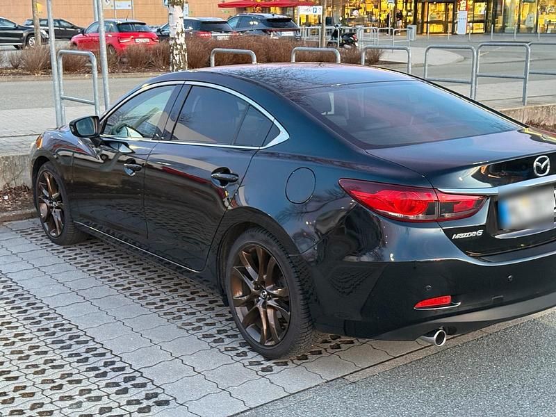 Gebraucht Mazda 6 150 PS (110 kW) 2013 Schwarz Limousine