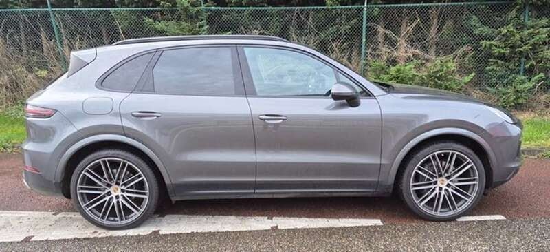Bronze Gebraucht 2019 Porsche Cayenne SUV | 49.500 € - Bild 1/4
