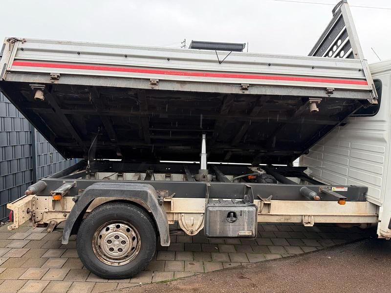 Gebraucht Peugeot Boxer 131 PS (96 kW) 2017 Weiß Van