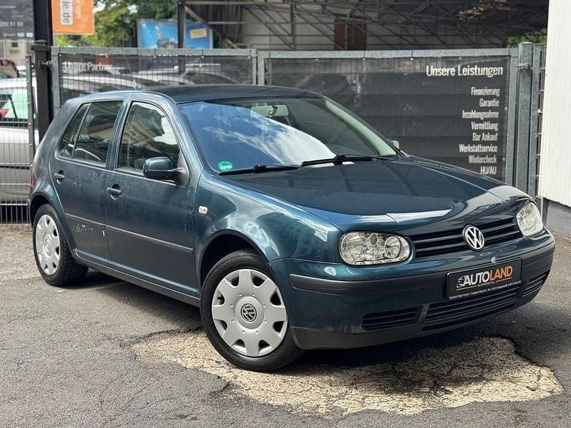 Grün Gebraucht 2001 VW Golf IV Comfortline Limousine | 999 € (Superpreis) - Bild 1/4