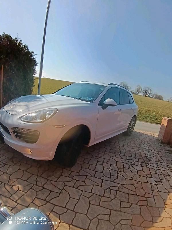 Gebraucht Porsche Cayenne 245 PS (180 kW) 2014 Weiß SUV