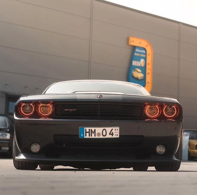Second-hand Dodge Challenger 431 CP (317 kW) 2011 Negru Coupe