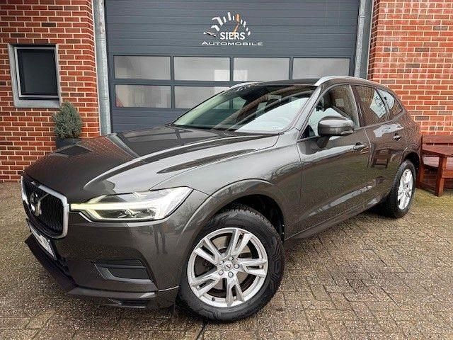 Grau Gebraucht 2017 Volvo XC60 Momentum SUV | 17.650 € (Etwas zu teuer) - Bild 1/4