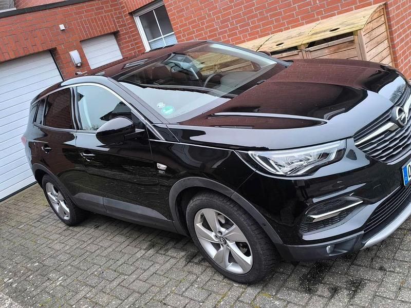 Gebraucht Opel Grandland X 131 PS (96 kW) 2021 Schwarz SUV