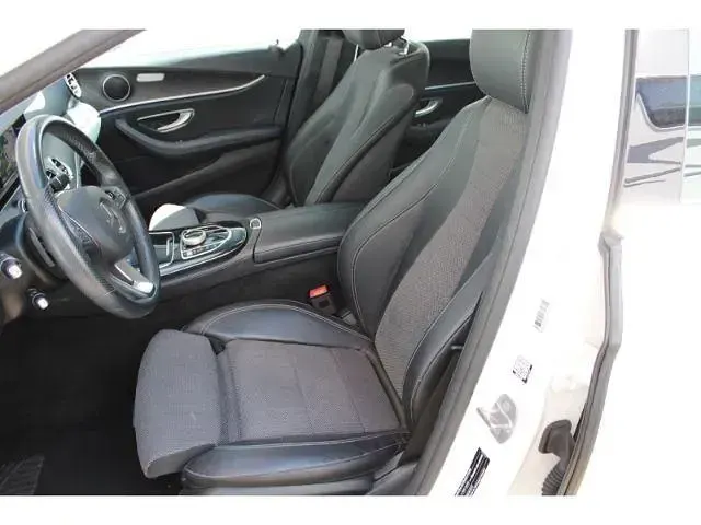 Second-hand Mercedes E220 Avantgarde 194 CP (142 kW) 2017 Alb Break