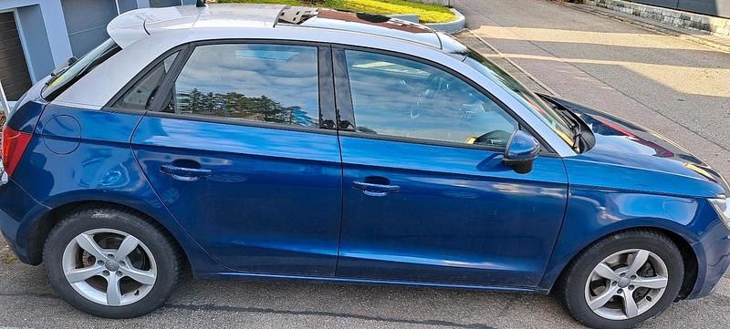 Gebraucht Audi A1 S-Line 122 PS (89 kW) 2014 Blau Kleinwagen