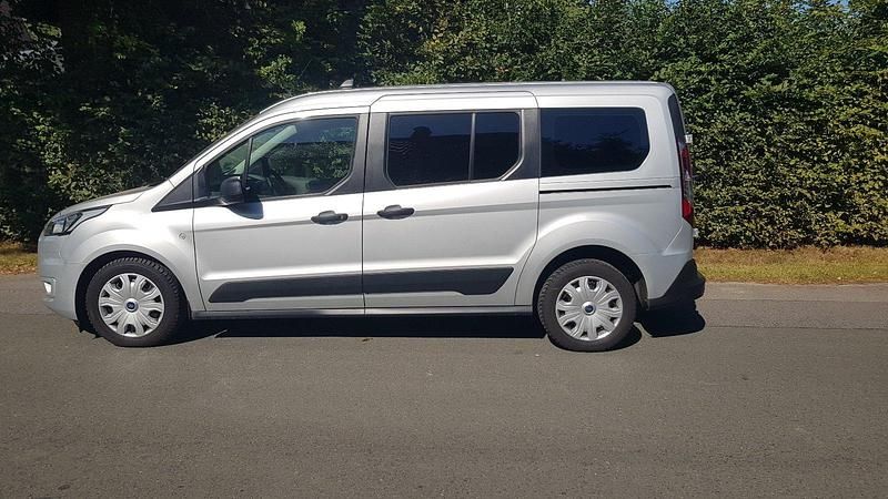 Silber Gebraucht 2024 Ford Transit Kombi | 22.900 € (Fairer Preis) - Bild 1/4