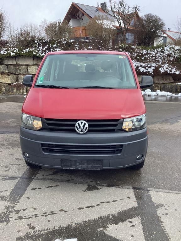 Gebraucht VW T5 179 PS (131 kW) 2011 Rot Van