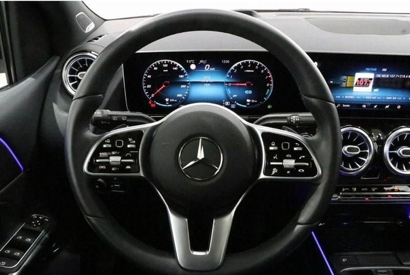Używany Mercedes E250 160 KM (117 kW) 2019 Niebieski SUV