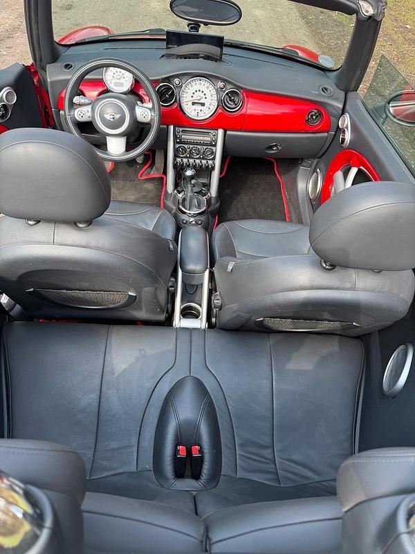 Gebraucht Mini Cooper Cabriolet 115 PS (84 kW) 2006 Rot Cabrio
