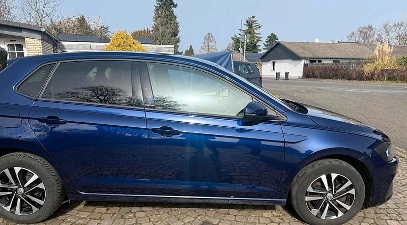 Gebraucht VW Polo United 95 PS (69 kW) 2020 Blau Kleinwagen