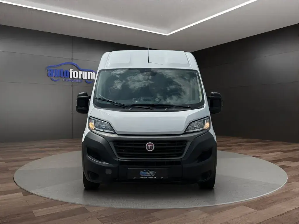 Gebraucht Fiat Ducato 140 PS (102 kW) 2020 Schwarz Van