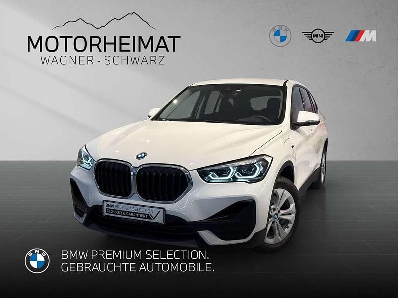 Weiß Gebraucht 2022 BMW X1 Advantage SUV | 24.440 € (Guter Preis) - Bild 1/3