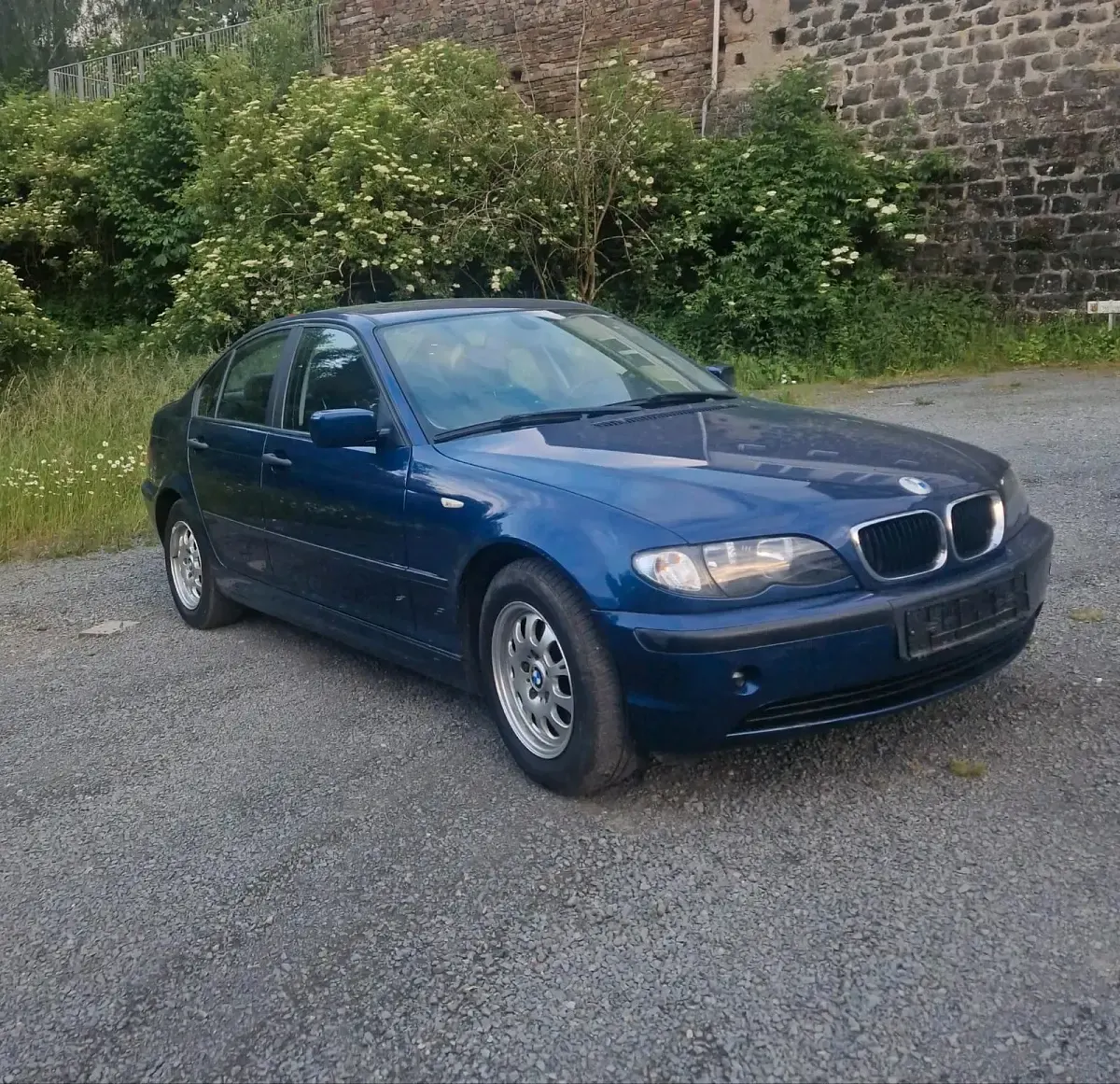 Gebraucht BMW 316 116 PS (85 kW) 2003 Blau Limousine