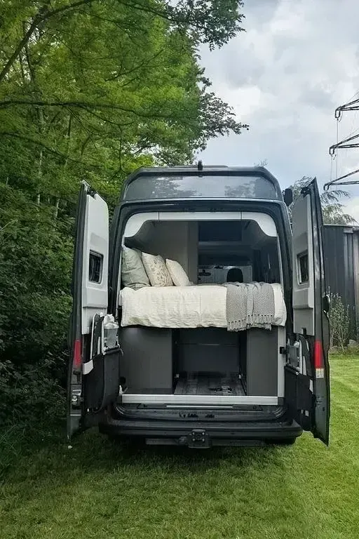 Gebraucht VW California California 177 PS (130 kW) 2025 Grau Van