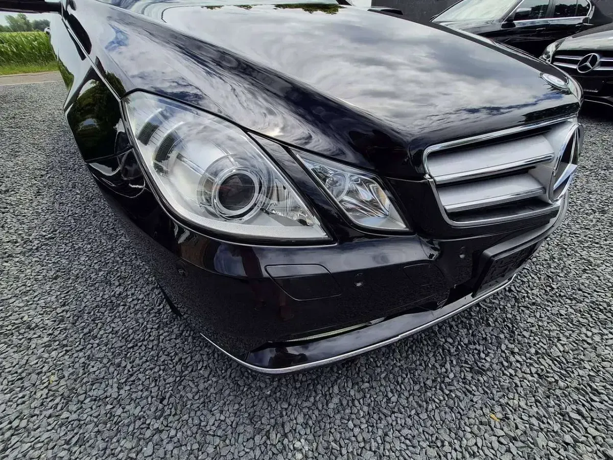 Gebraucht Mercedes E350 306 PS (225 kW) 2011 Obsidianschwarz Coupé
