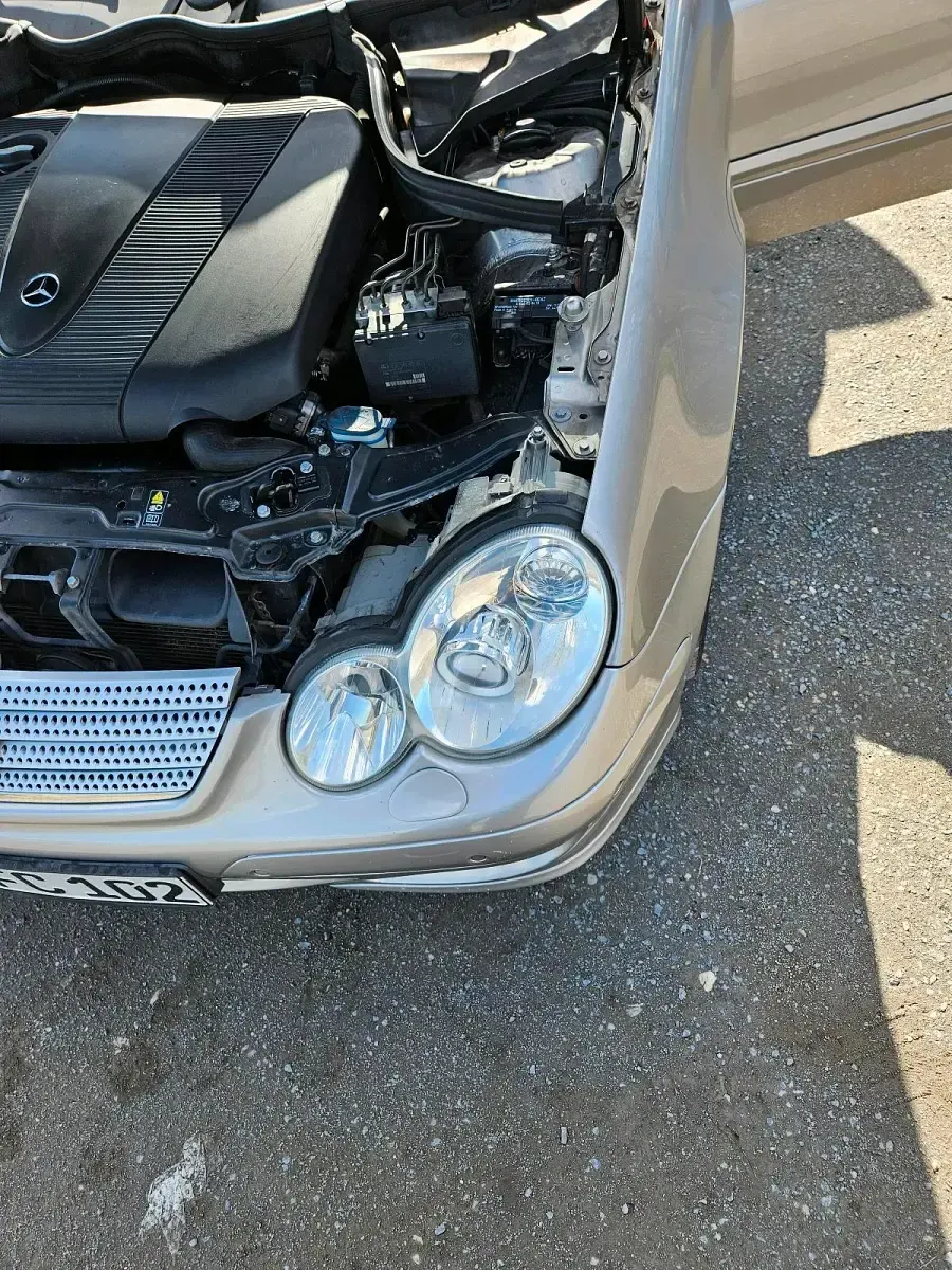 Gebraucht Mercedes C200 122 PS (89 kW) 2007 Silber Coupé