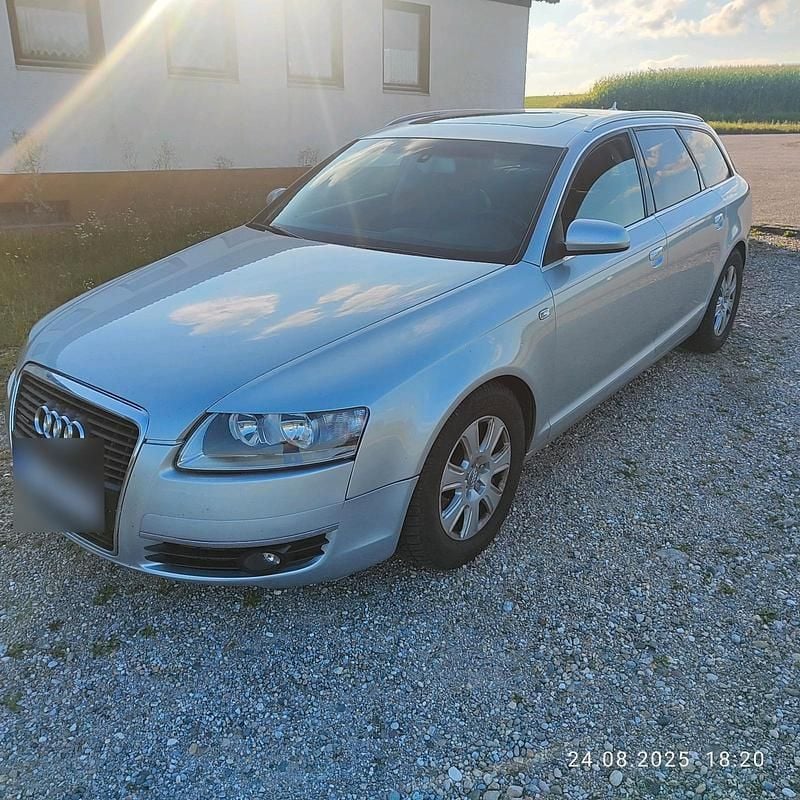 Silber Gebraucht 2005 Audi A6 Kombi | 3.450 € (Fairer Preis) - Bild 1/4