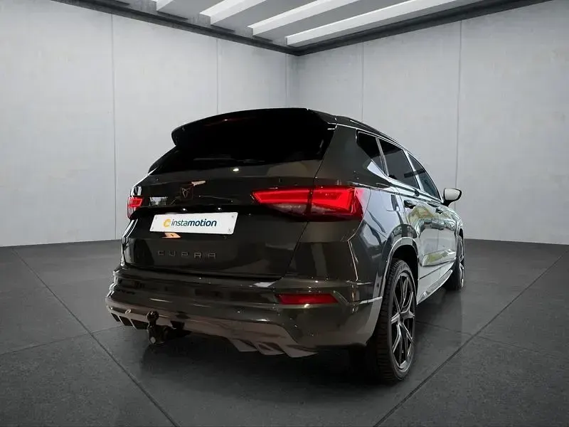 Neu Cupra Ateca 150 PS (110 kW) 2026 Grün SUV