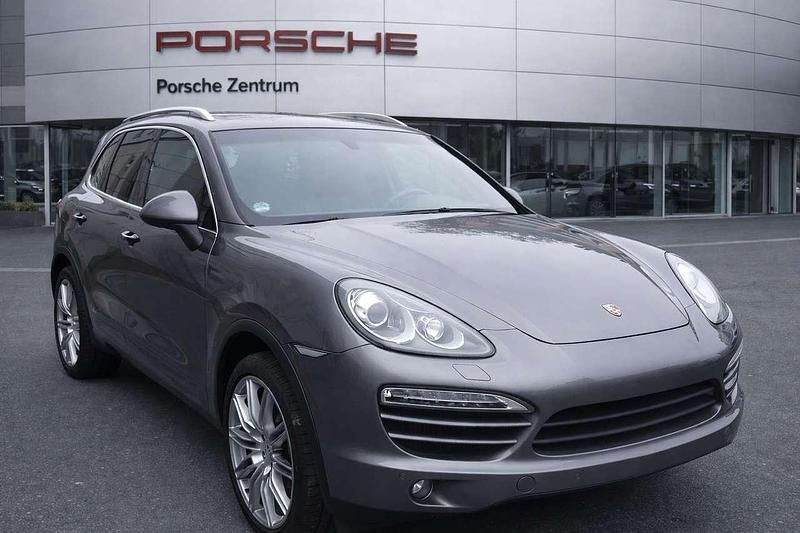 Gebraucht Porsche Cayenne 245 PS (180 kW) 2011 Grau SUV