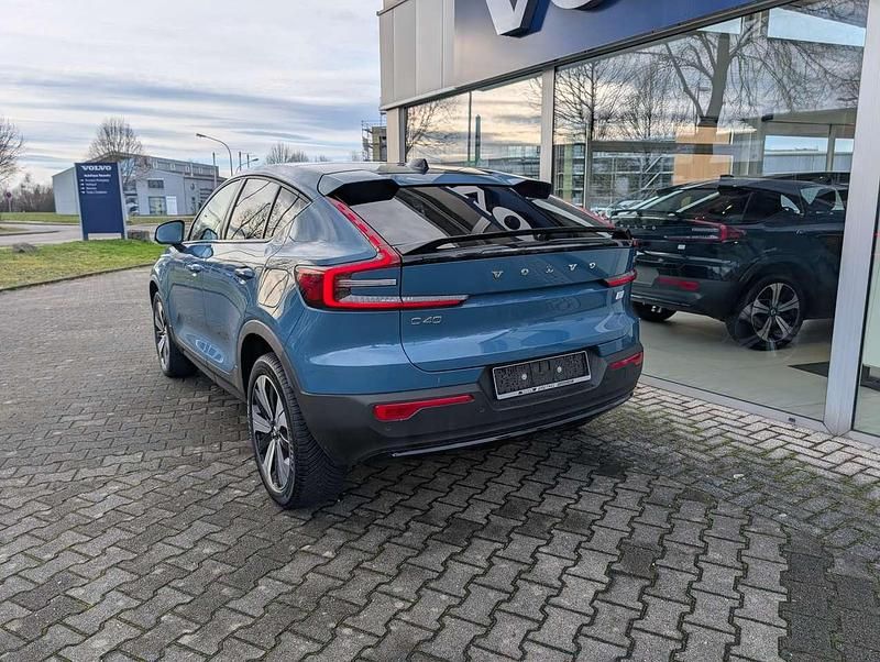 Gebraucht Volvo C40 Plus 169 kW (231 PS) 2022 Fjord blue SUV