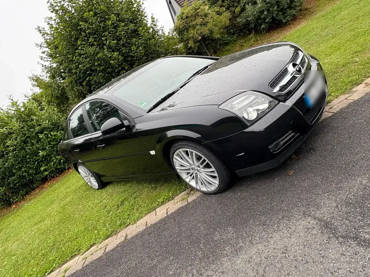 Gebraucht Opel Vectra GTS 146 PS (107 kW) 2002 Schwarz Limousine