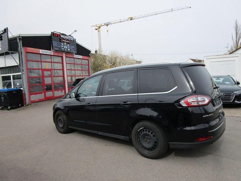 Gebraucht Ford Galaxy Titanium 150 PS (110 kW) 2016 Schwarz Van / Kleinbus