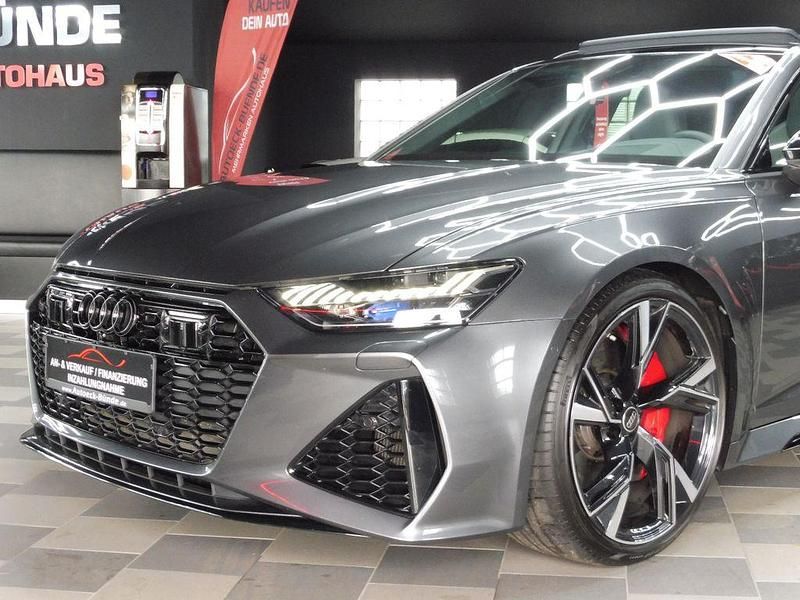 Grau Gebraucht 2023 Audi RS6 Sport Kombi | 109.999 € (Guter Preis) - Bild 1/4