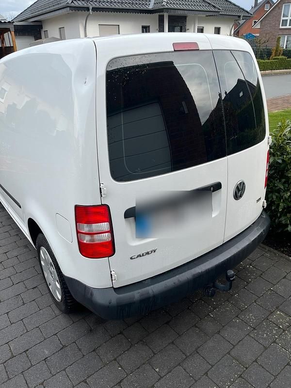 Gebraucht VW Caddy 102 PS (75 kW) 2011 Weiß Van / Kleinbus