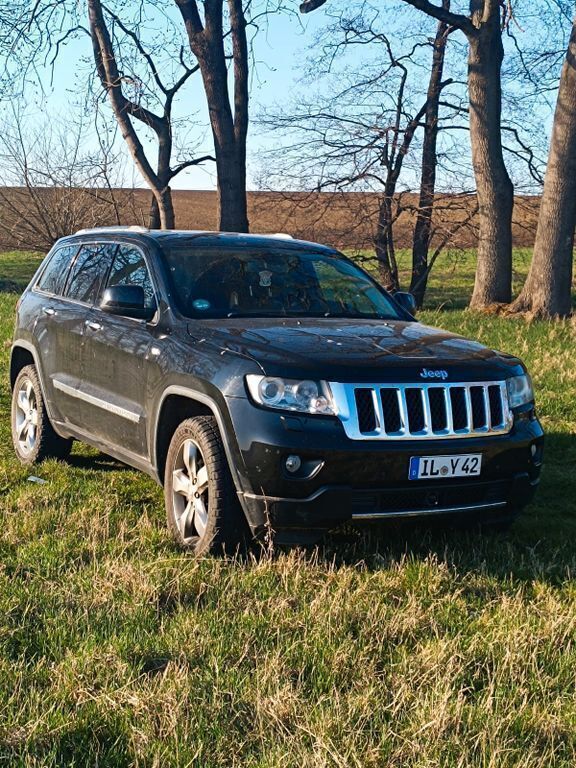 Schwarz Gebraucht 2011 Jeep Grand Cherokee Overland SUV | 11.900 € (Fairer Preis) - Bild 1/4