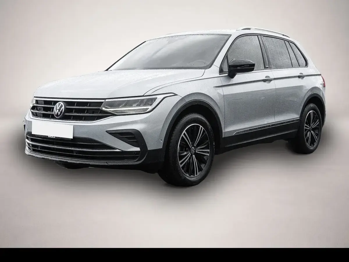 Gebraucht VW Tiguan Active 131 PS (96 kW) 2023 SUV