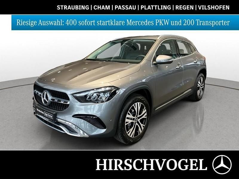 Gebraucht Mercedes GLA200 Progressive 163 PS (119 kW) 2025 Grau SUV