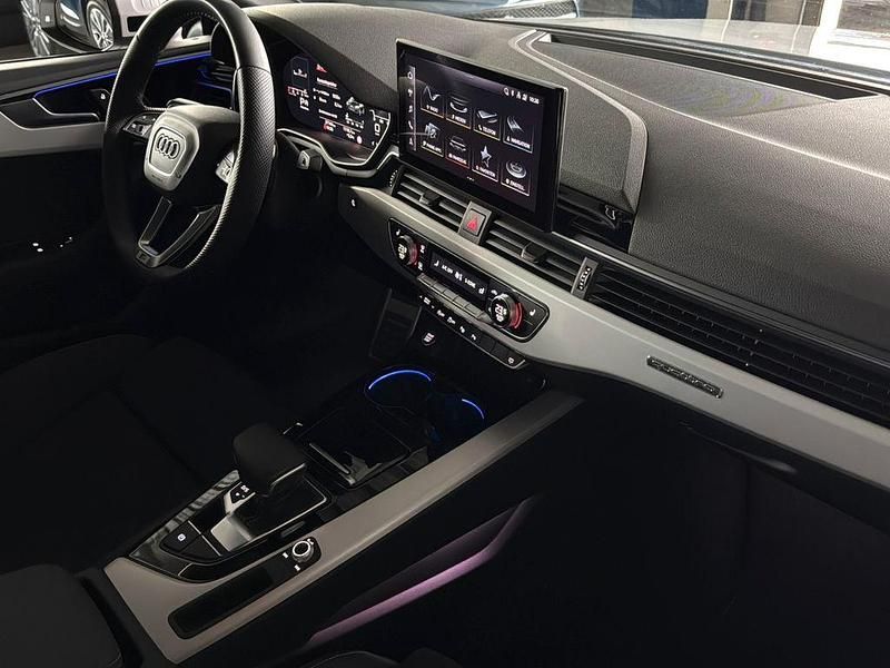 Gebraucht Audi A5 S-Line 265 PS (194 kW) 2024 Gletscherweiss (metallic) Coupé