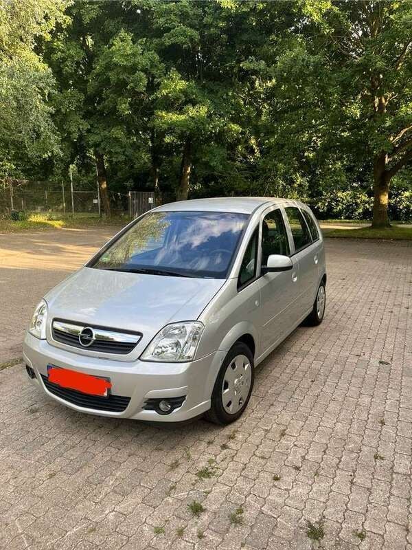 Silber Gebraucht 2007 Opel Meriva Van / Kleinbus | 6.500 € - Bild 1/4