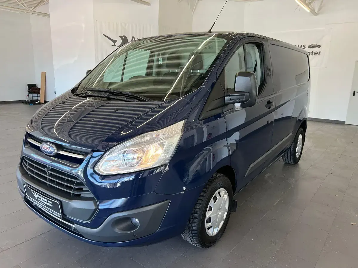 Gebraucht Ford Transit Custom Trend 131 PS (96 kW) 2017 Blau Van / Kleinbus