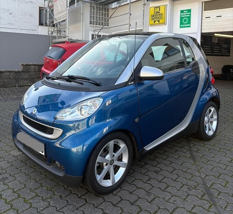 Blau Gebraucht 2009 Smart ForTwo Coupé Pulse Kleinwagen | 4.850 € (Fairer Preis) - Bild 1/4