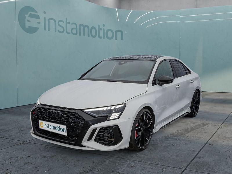 Weiß Gebraucht 2024 Audi RS3 Kleinwagen | 62.499 € (Fairer Preis) - Bild 1/4