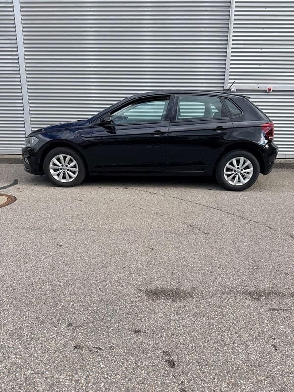 Second-hand VW Polo Highline 95 CP (69 kW) 2019 Negru Hatchback