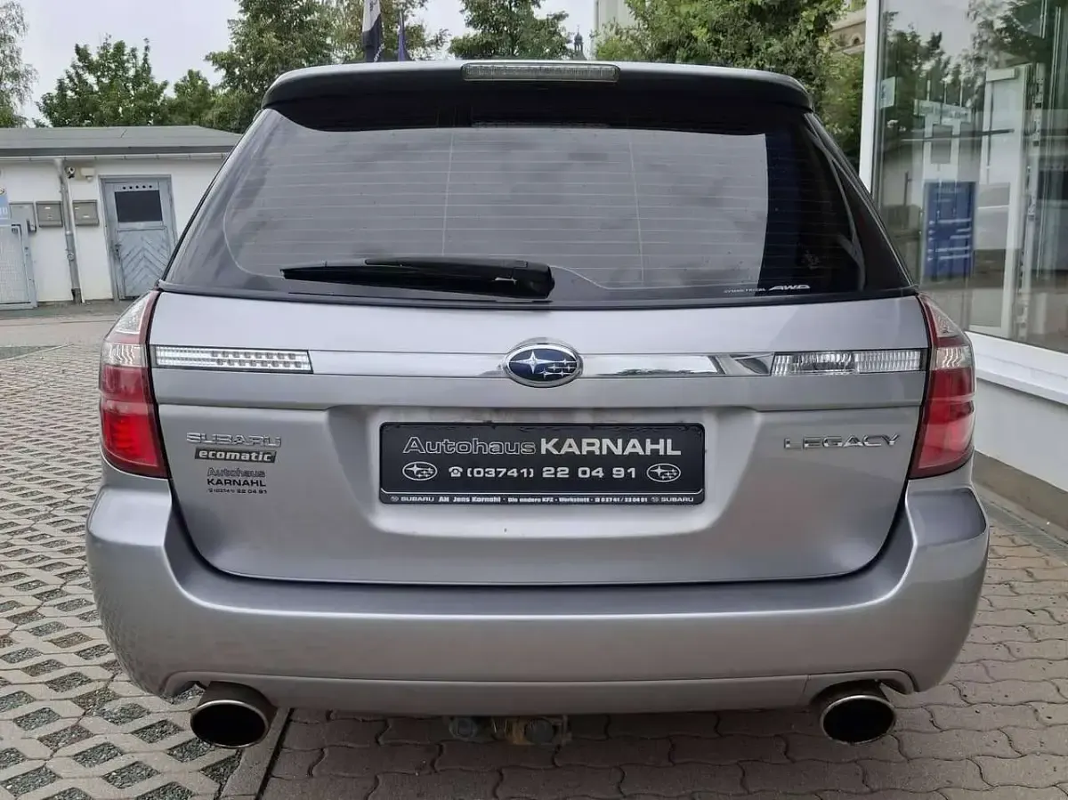Gebraucht Subaru Legacy Trend 150 PS (110 kW) 2008 Steel silver (m) Kombi
