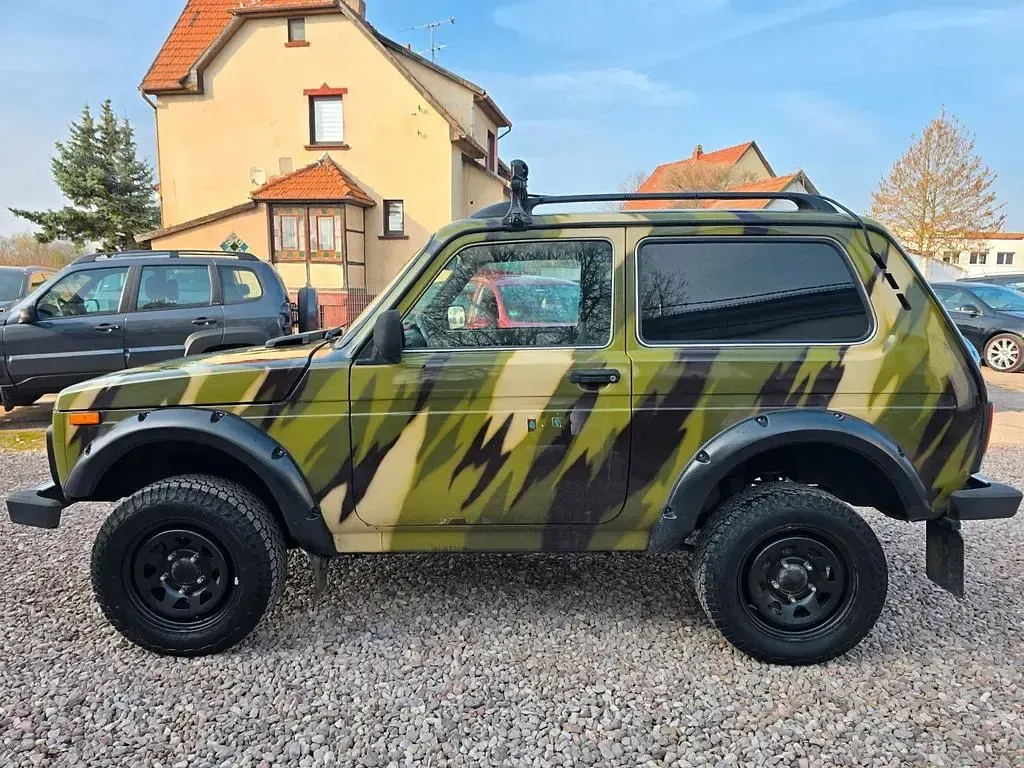 Second-hand Lada Taiga 83 CP (61 kW) 2017 Verde SUV