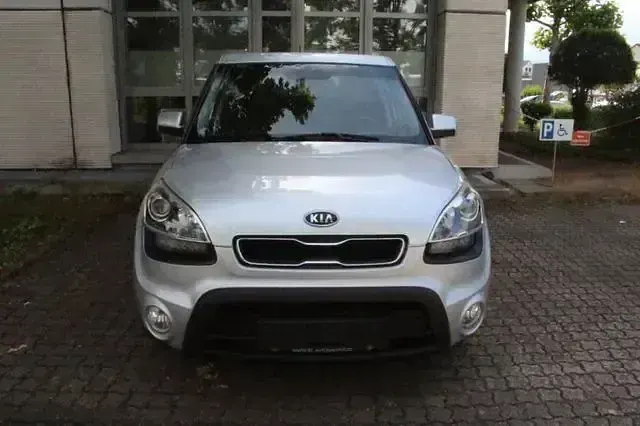Gebraucht Kia Soul 126 PS (92 kW) 2012 Silber SUV